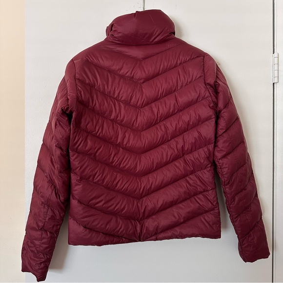 Patagonia Women Size S Prow Puffer Down Jacket Dark Currant Red 28421 - Picture 2 of 8